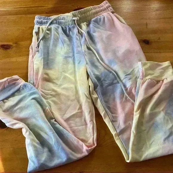 Altar’d State tie dye joggers - Picture 1 of 8